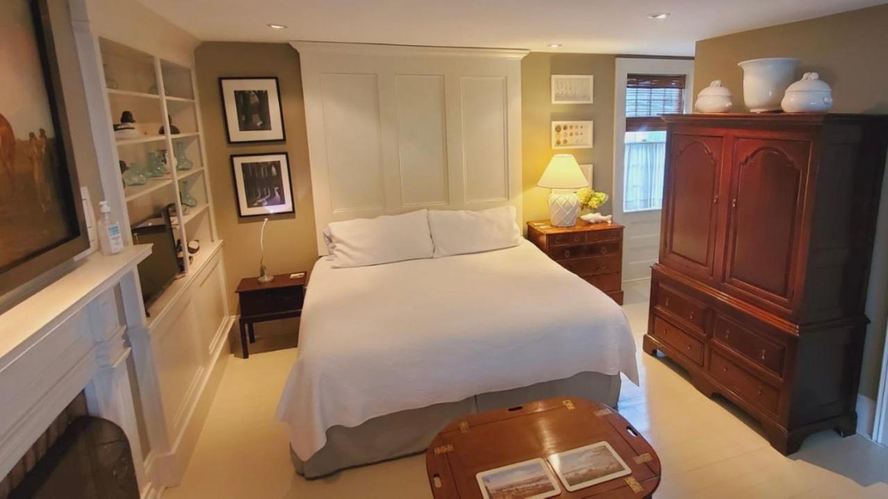 Dot'S Landing Garden Room Niagara-on-the-Lake Luaran gambar
